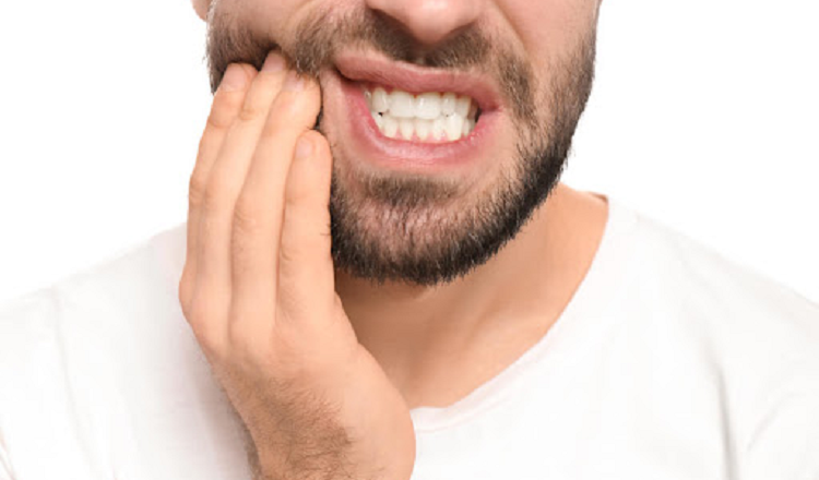 What an Emergency Dentist Can Do for You Dentist